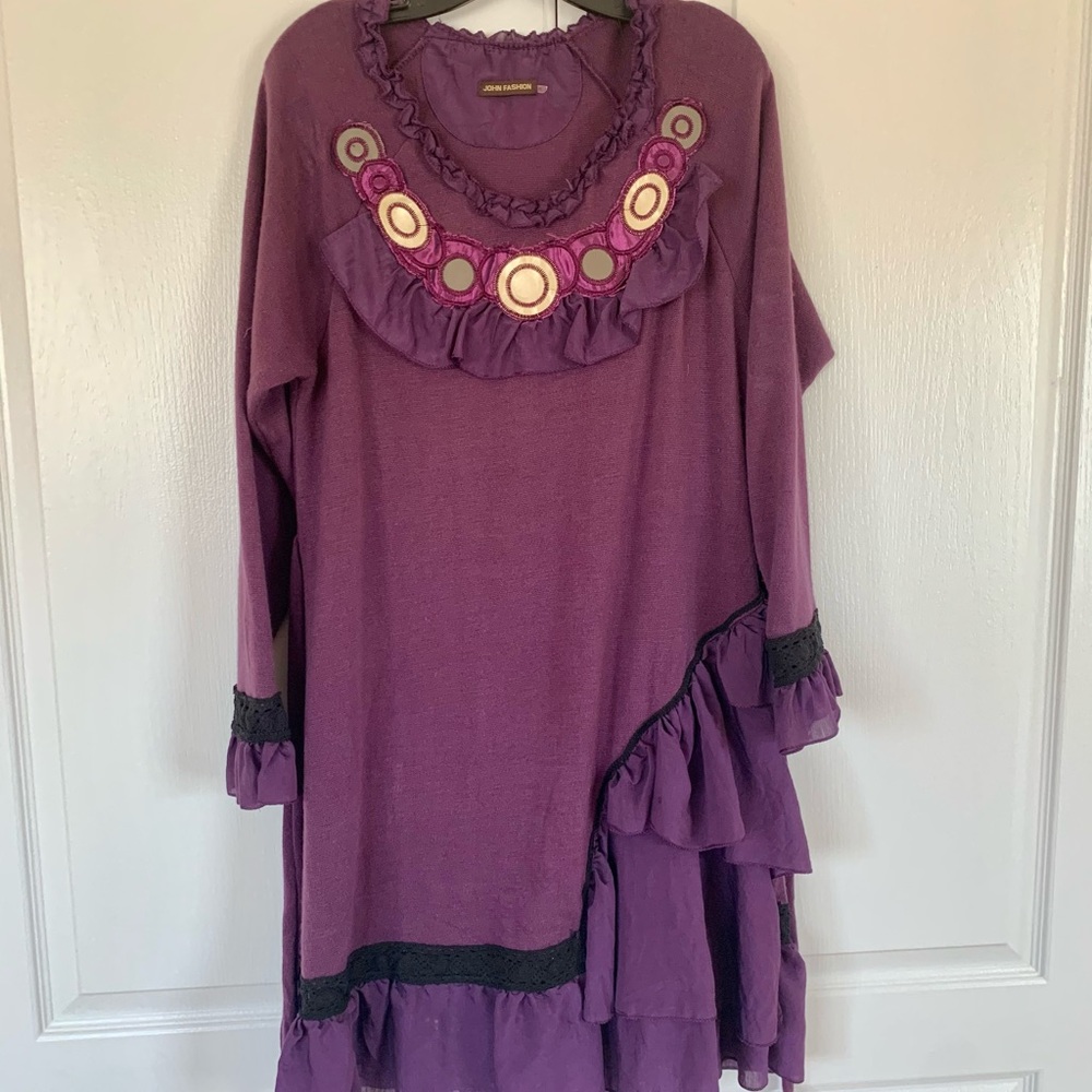 John Fashion Ruffle Dress Long Sleeves Size XL.